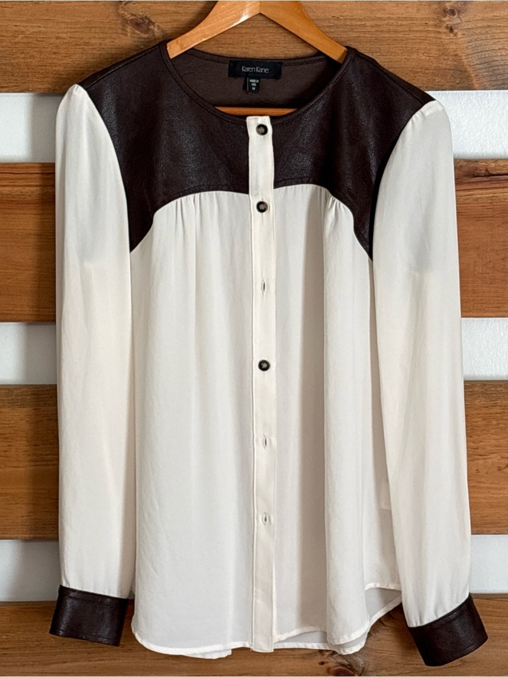 Karen Kane 2-Tone Faux Leather & Creamy Long Sleeve Button Down Blouse Women's M
